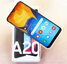 Samsung A20